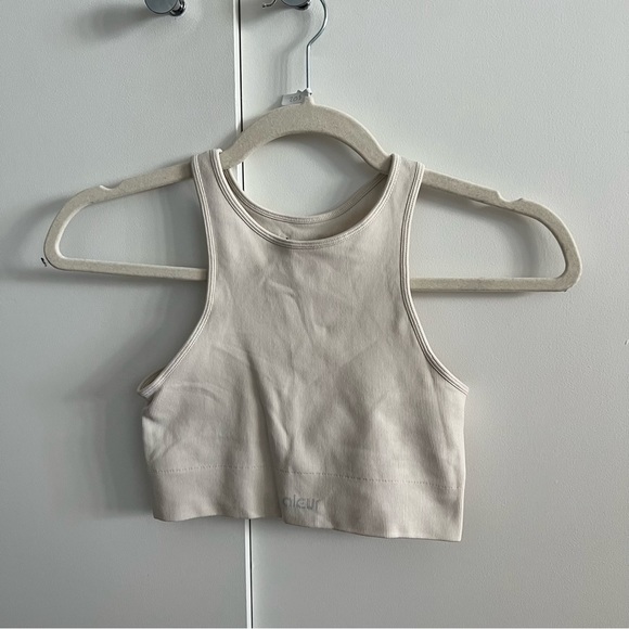 Aleur Matching Set - Picture 4 of 12